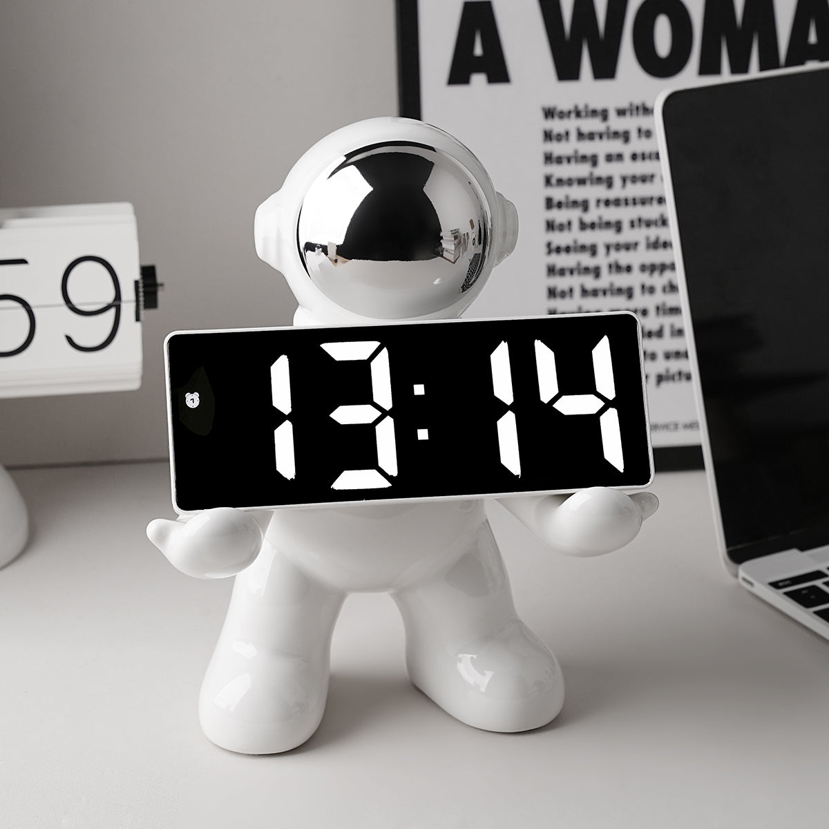 Table Clock Digi Dude - Astronaut Digital Table Clock