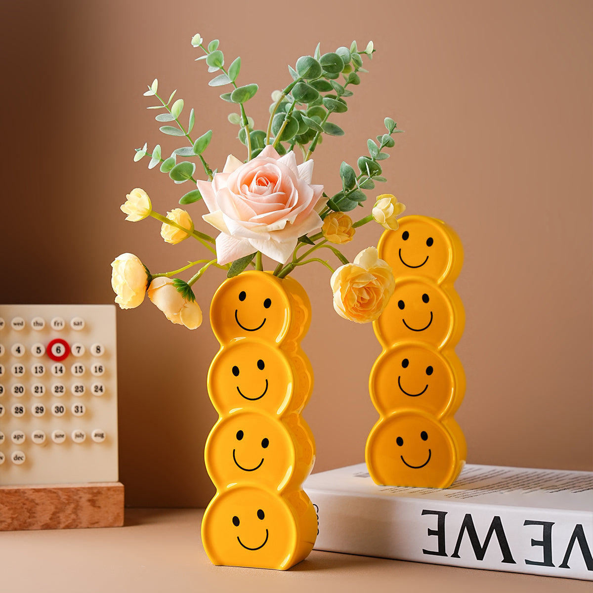 Table Vase Jolly Jumble Smiley Shaped Table Vase