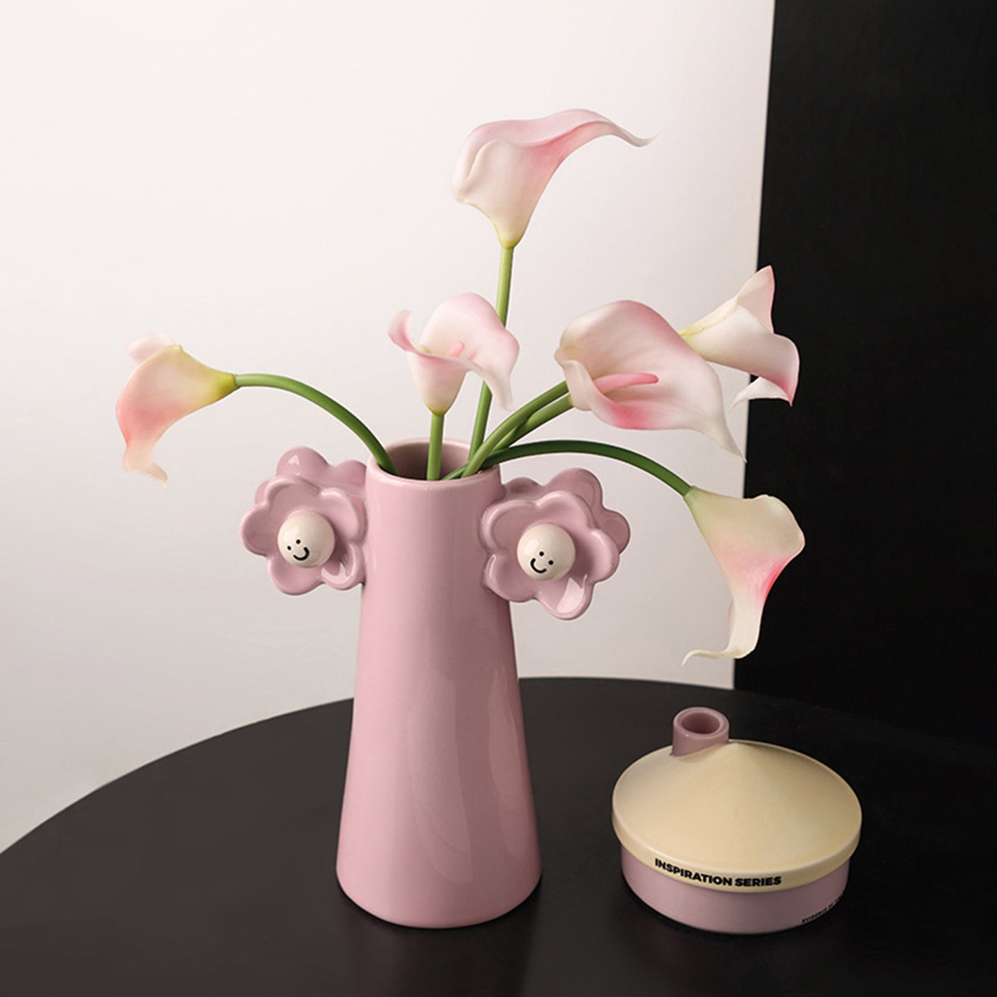 Cheery - Ceramic Vase