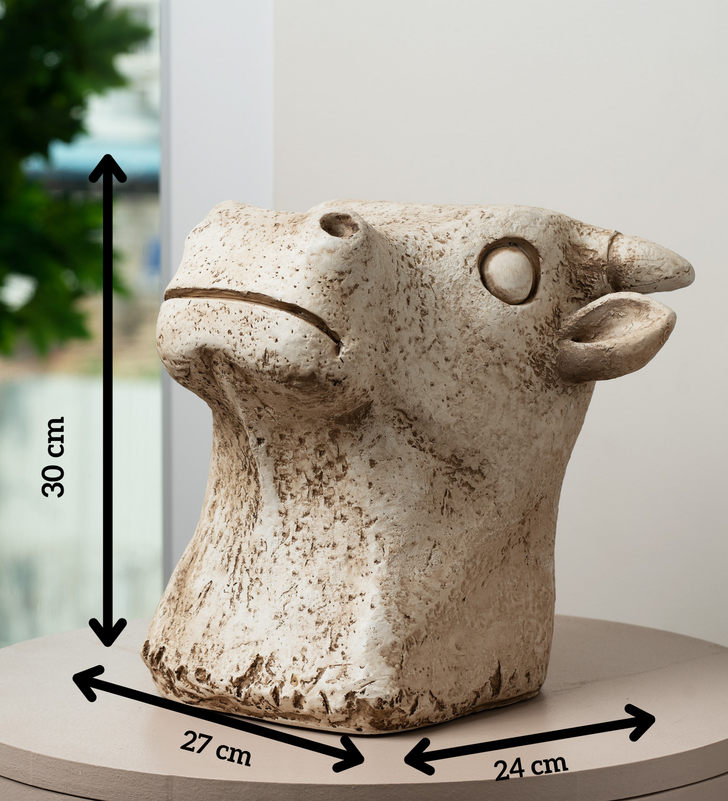 Showpiece Divine Guardian - The Majestic Nandi Table Showpiece