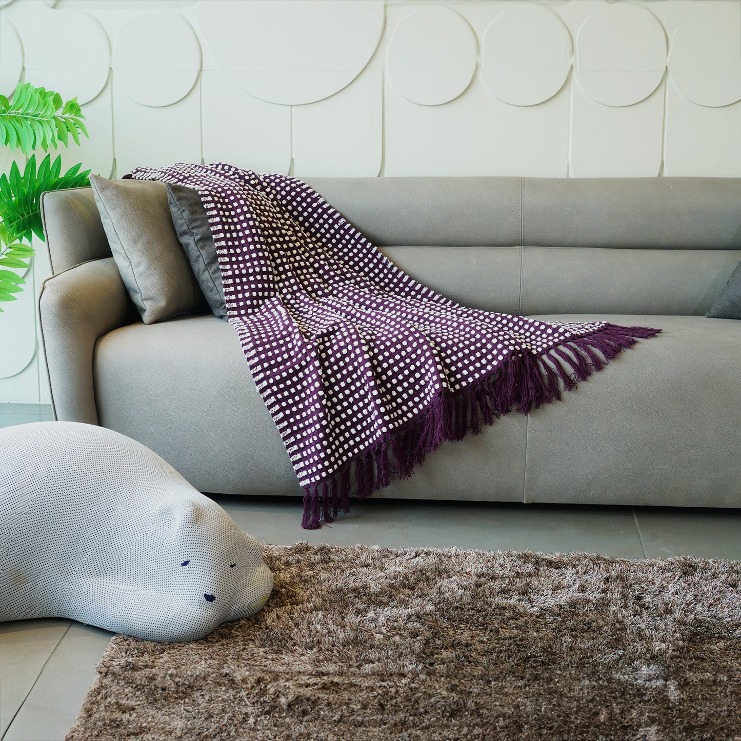 Throws The Cozy Cocoon Woollen Throw - Purple