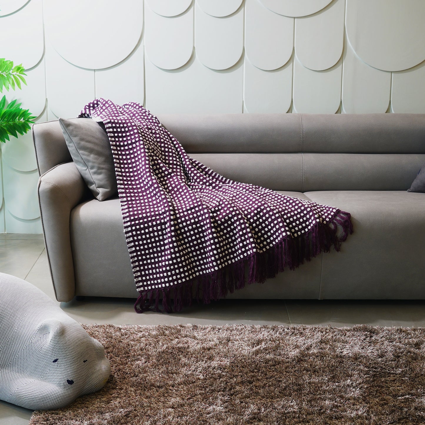 Throws The Cozy Cocoon Woollen Throw - Purple