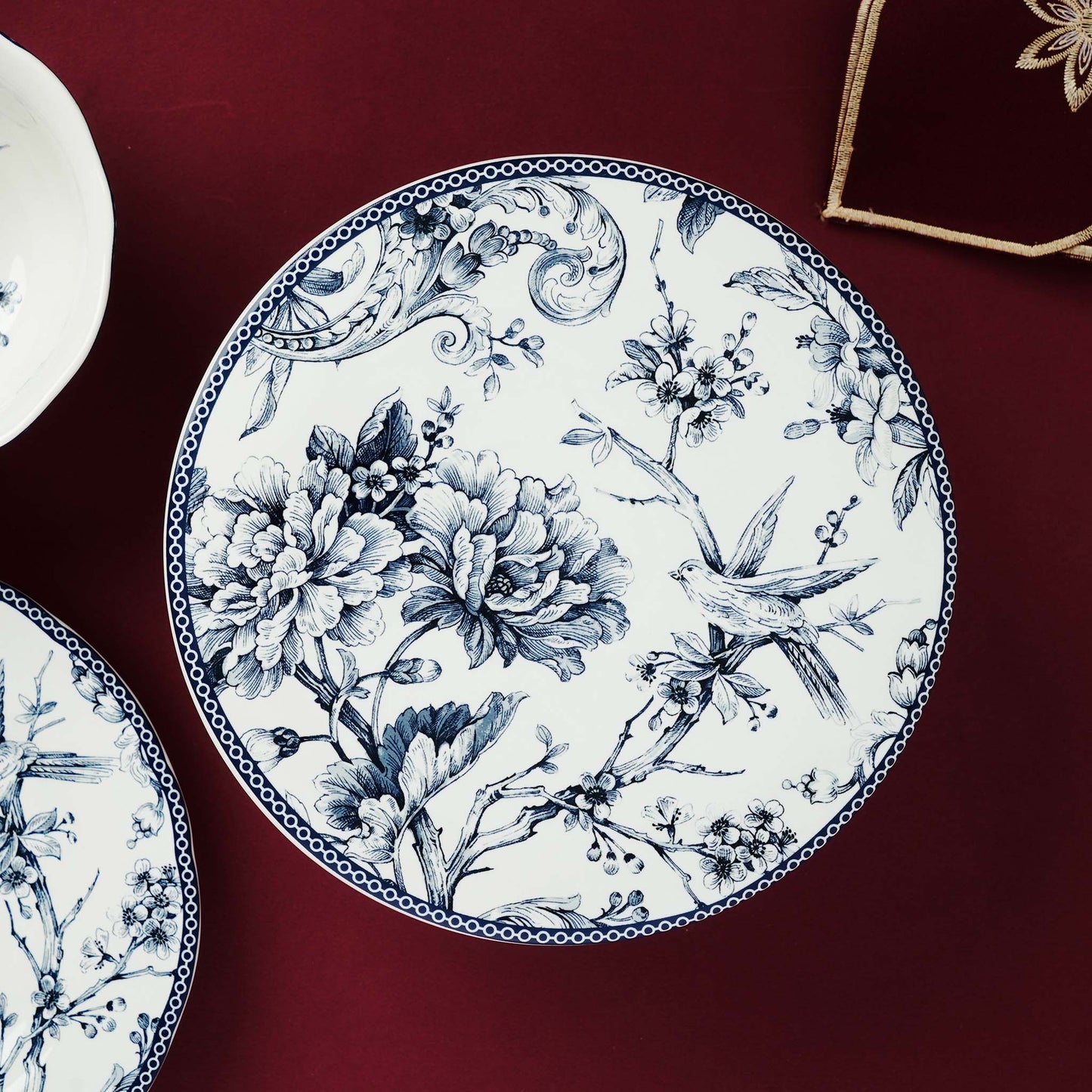 Dinner Plate Heritage Bloom Vintage Floral Style Fine Porcelain Dinner Plates (Set of 6)