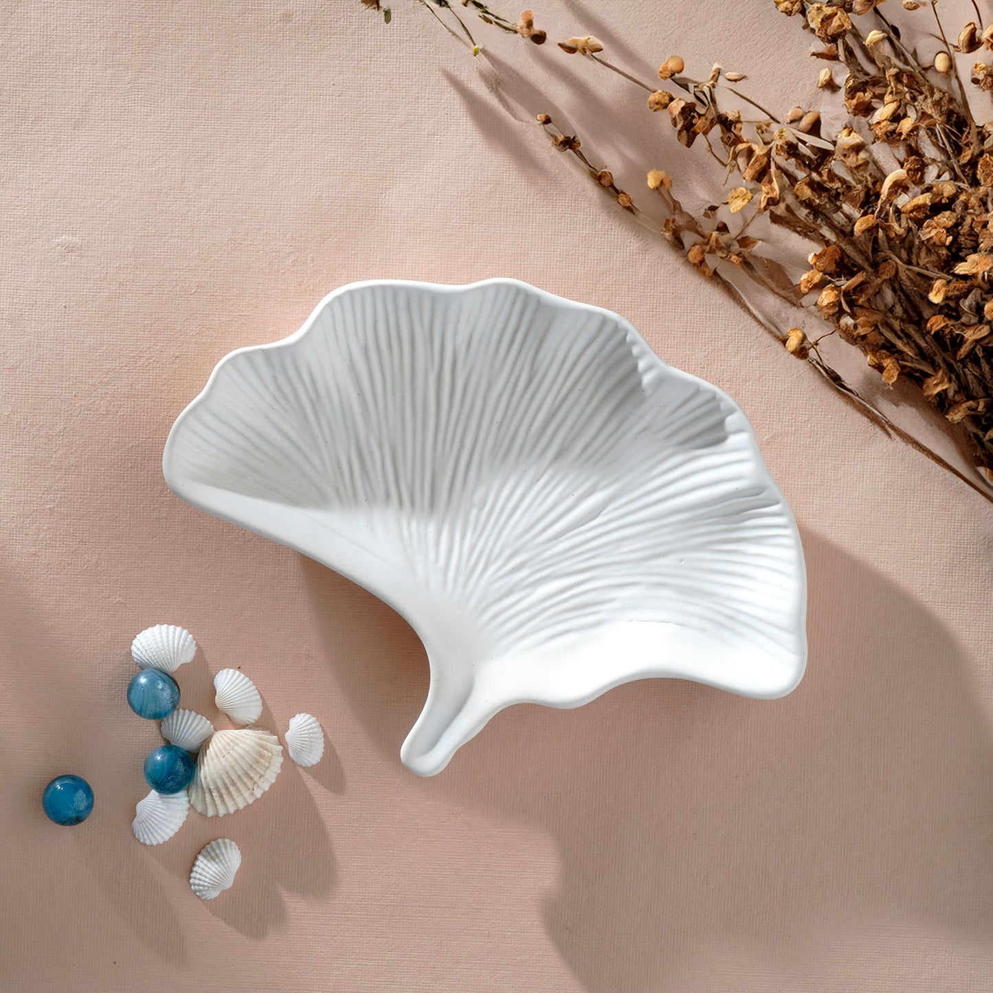 Platter Petal Platter Fine Porcelain Leaf Shaped Platter & Snack Plate - White