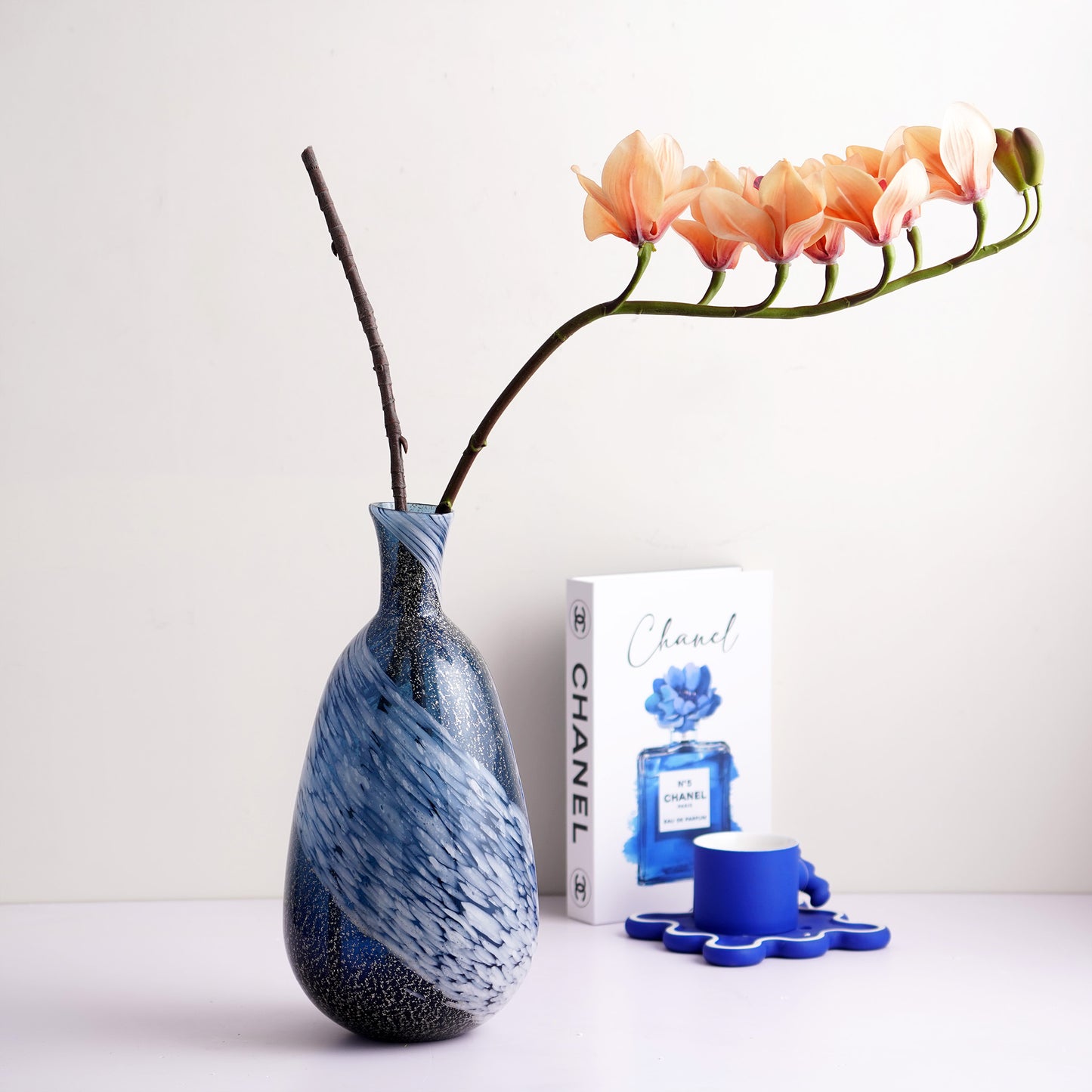 Table Vase Silent Swell - Thick Crystal Glass Table Vases