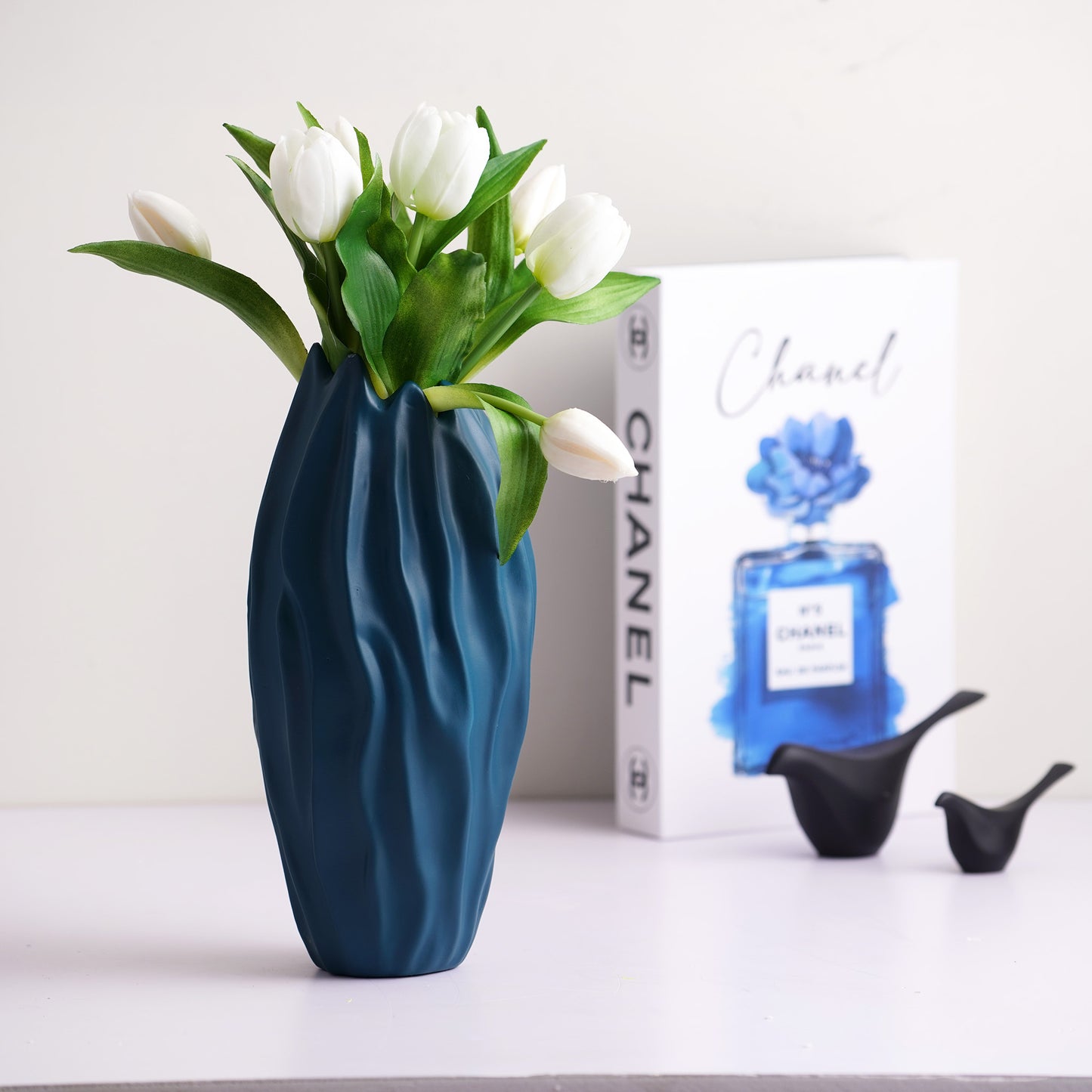 Table Vase Deep Whirl - Blue Table Vase