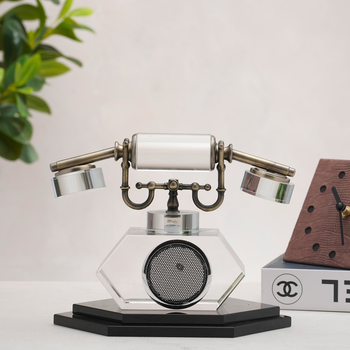 Redial - Crystal & Metal Vintage Style Phone Showpiece - Style 2