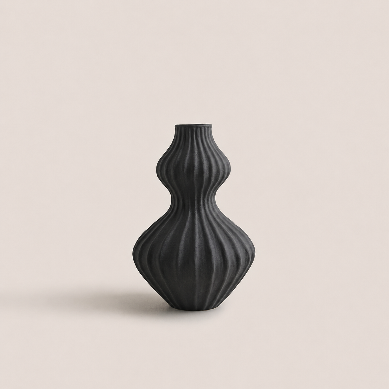 Blackridge Small matte black double-gourd ceramic table vase