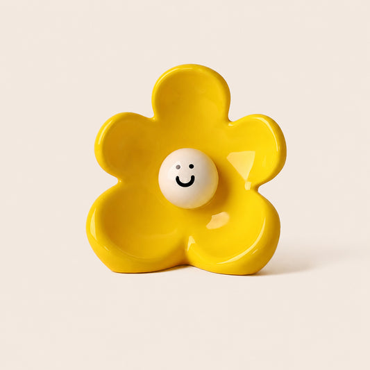 Solara lemon yellow smiling flower ceramic table vase