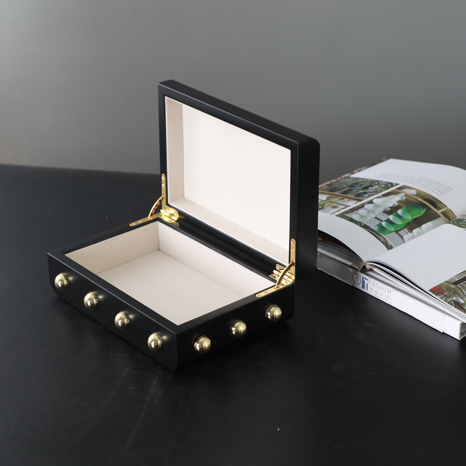 Storage Box Midas Touch Keepsakes: MDF & Zinc Alloy Jewellery & Decorative Storage Boxes - (Black)