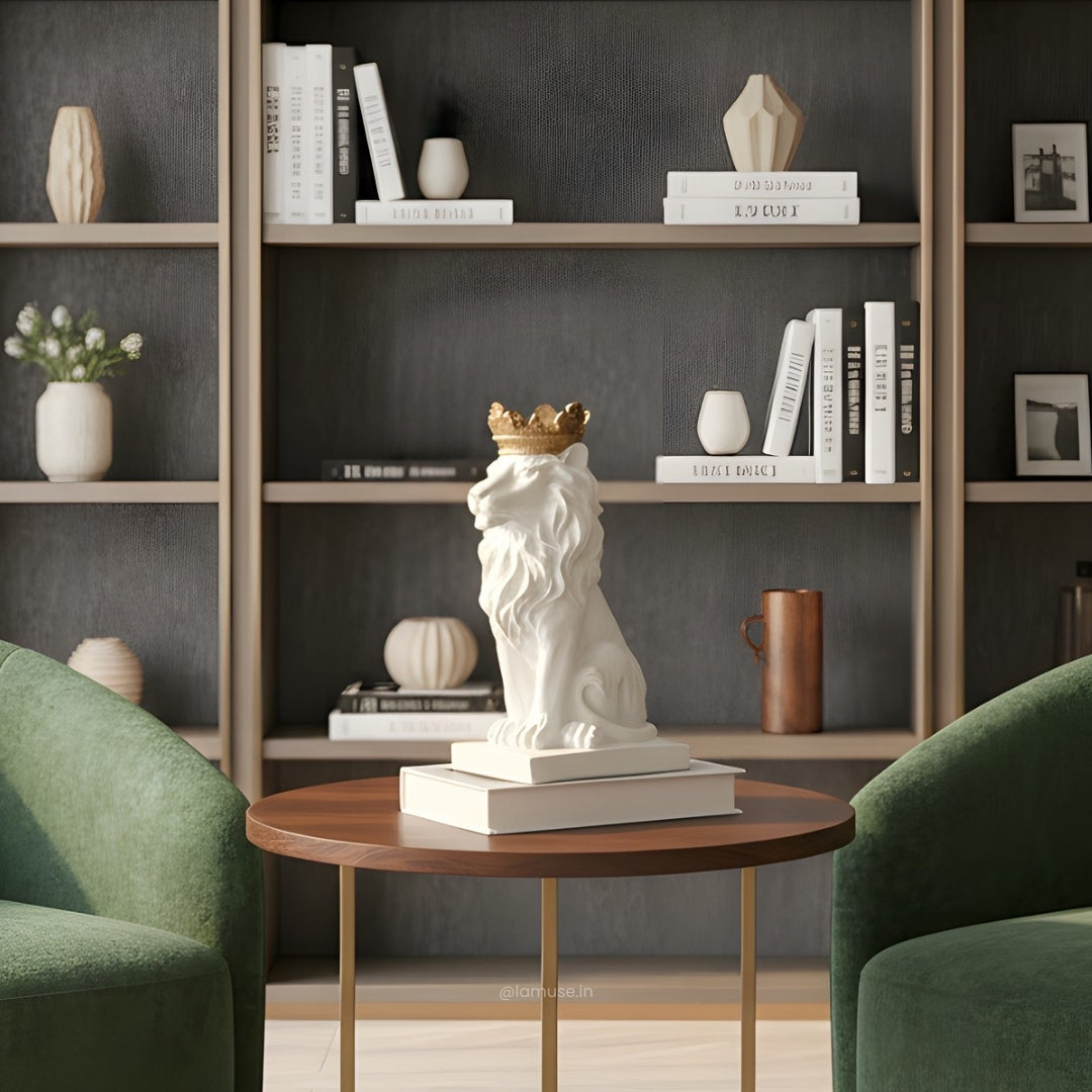 Sovereign - Lion Showpiece