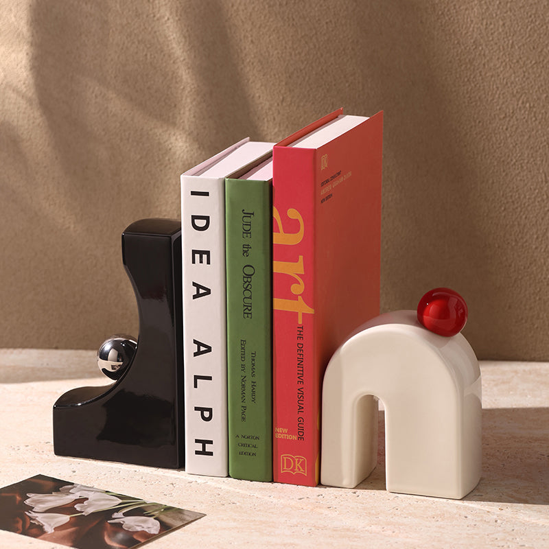 Bookend Bound by Motion Table Showpiece & Bookend - Black & White (Set of 2)