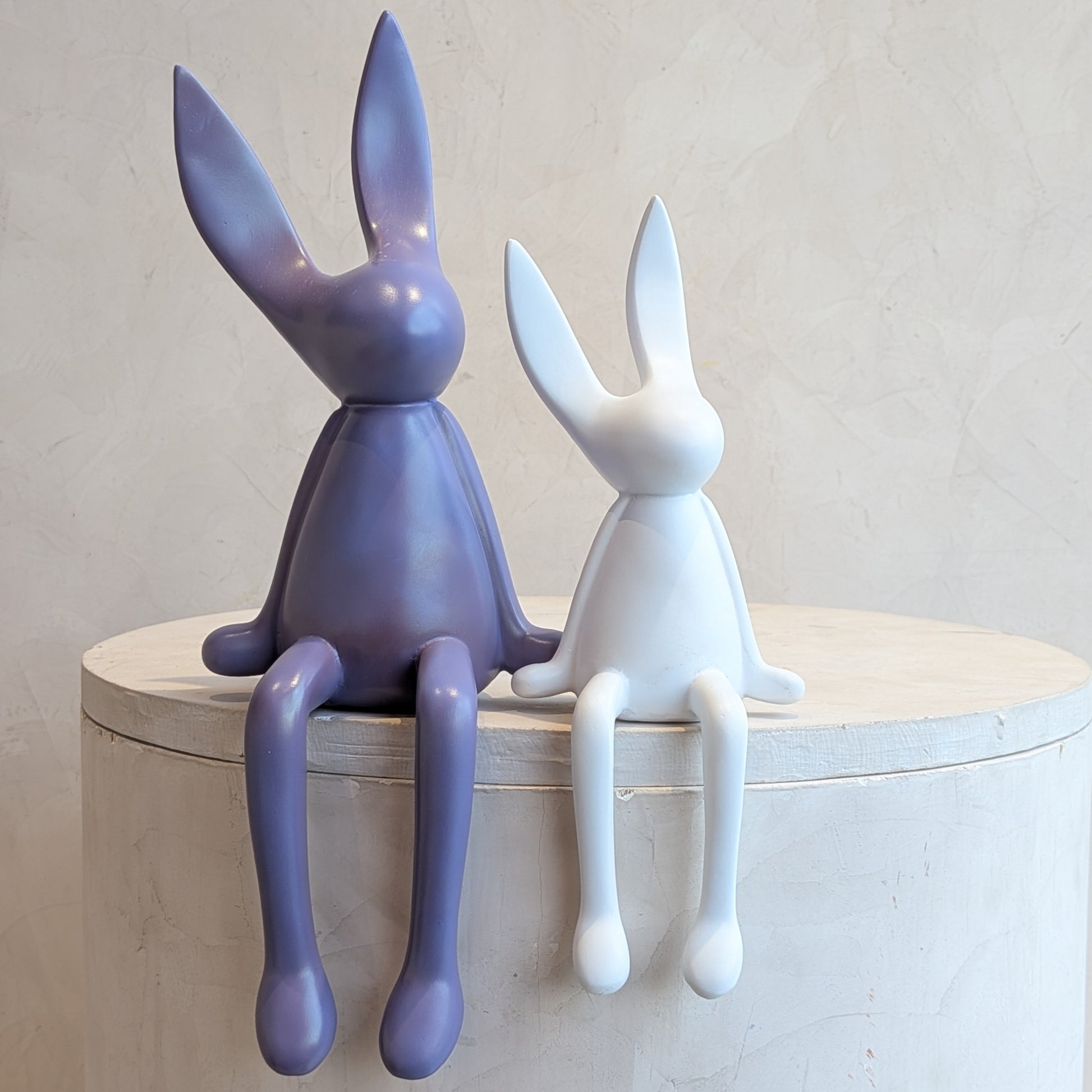 Hoppers by La Muse – Ceramic Rabbit Showpiece Set for Console Table & Shelf Decor