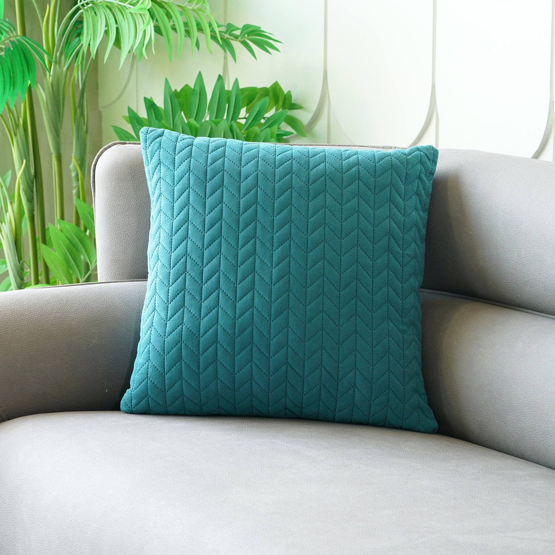 Cushion Cover Vibrant Comfort Square Cushion Cover