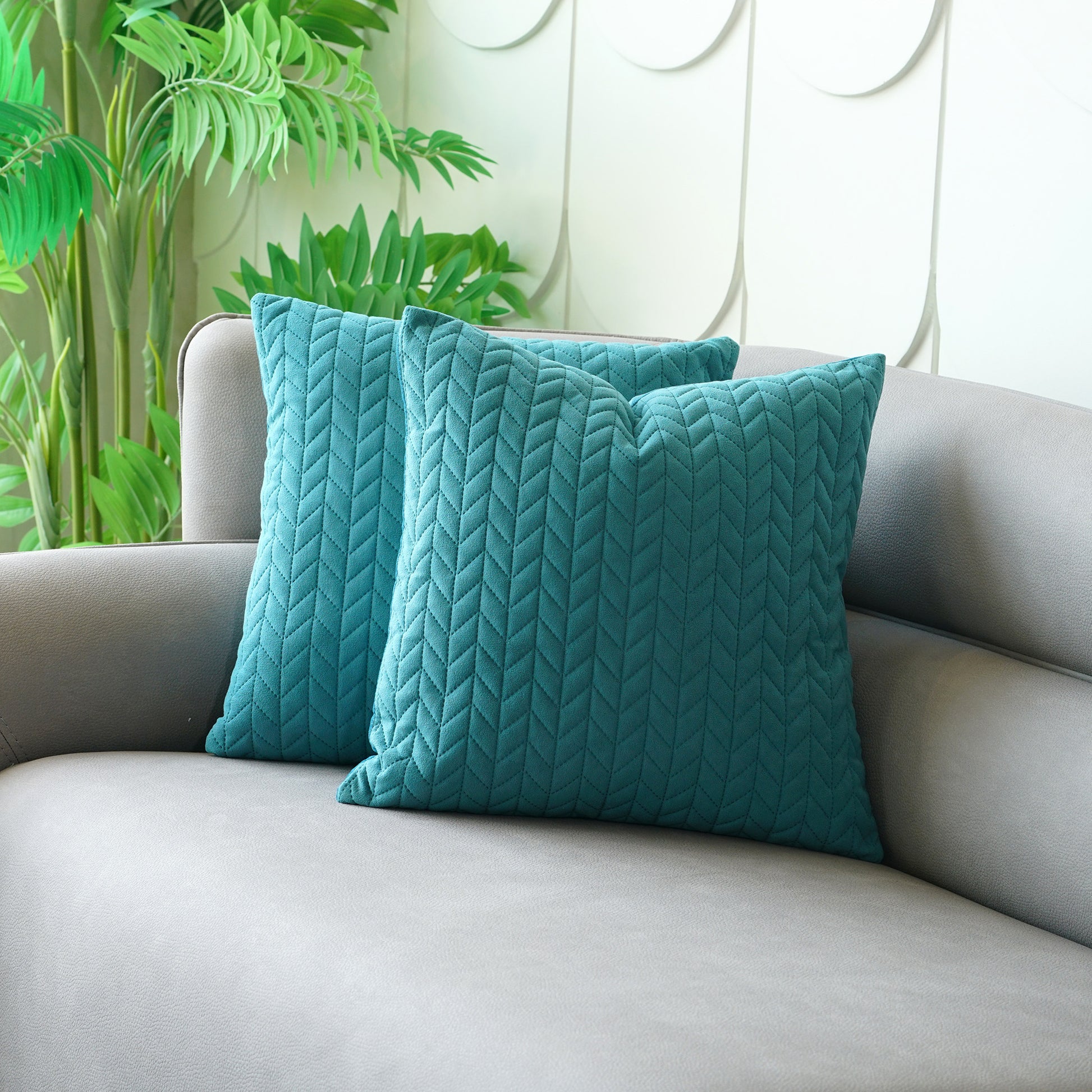 Cushion Cover Vibrant Comfort Square Cushion Cover