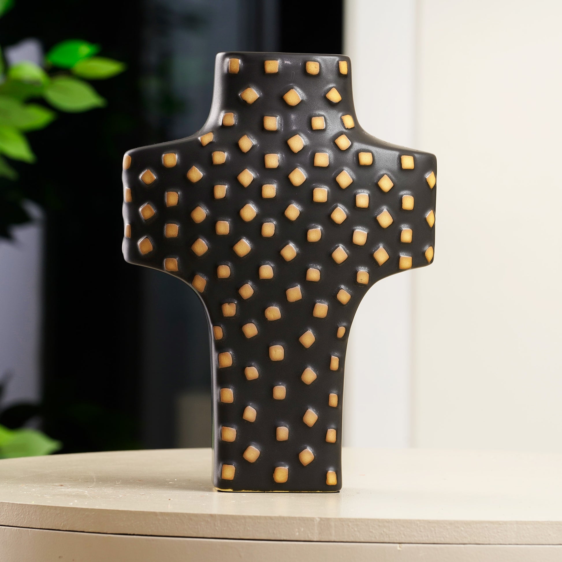 Table Vase A Royal Stash: Cross Shaped Ceramic Flower Vase