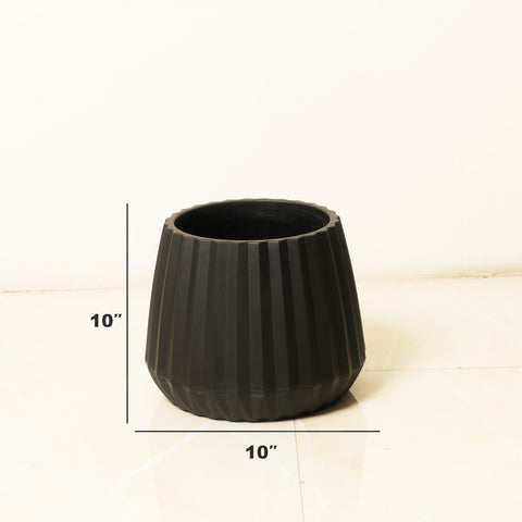 Pot Noir: Empty Plant Pot - 10x10 Inches - Black