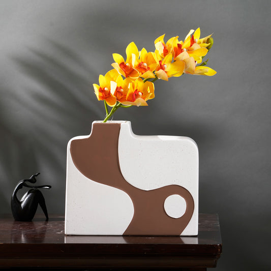 Table Vase Earthen Elegance: Beige and Brown Ceramic Vase - Style 1