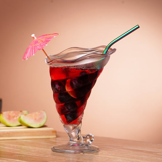 Cocktail Glass The Twist of Delight - Cocktail or Smoothie Glass