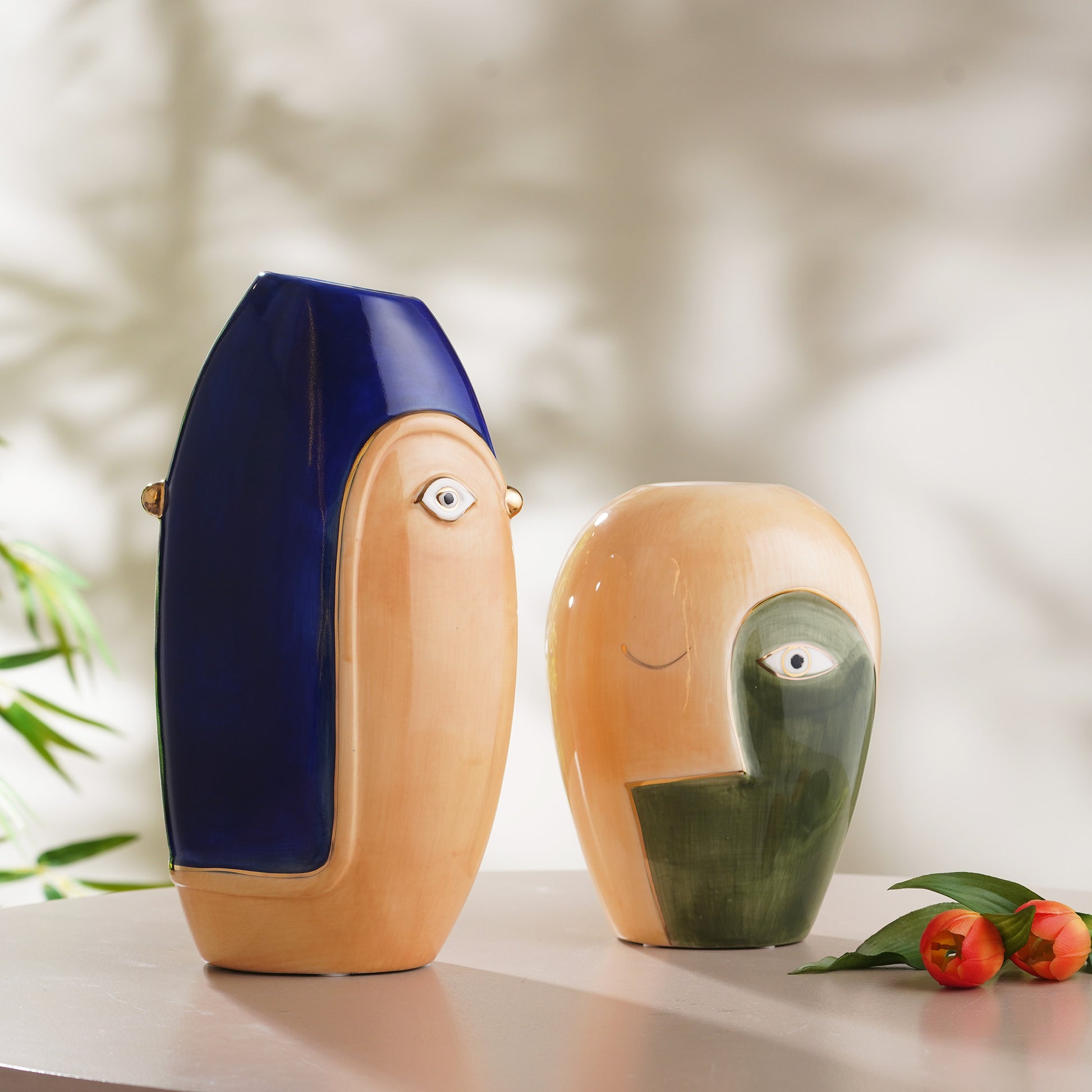 Table Vase The Whimsical Gaze - Table Vase - Large