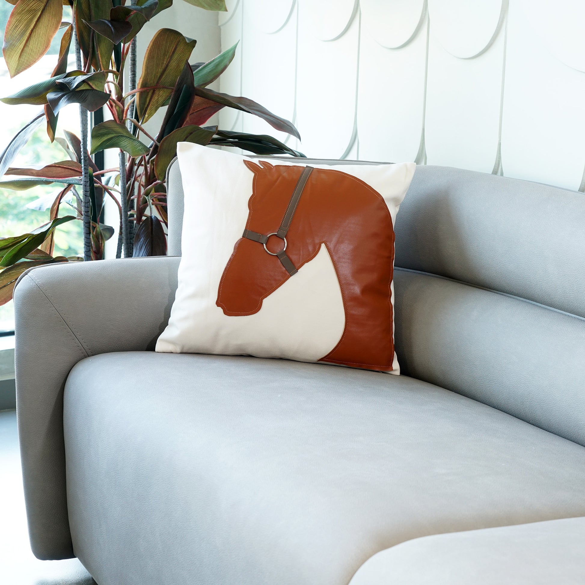 Cushion Cover A Bond with the Wild - Cushion Cover