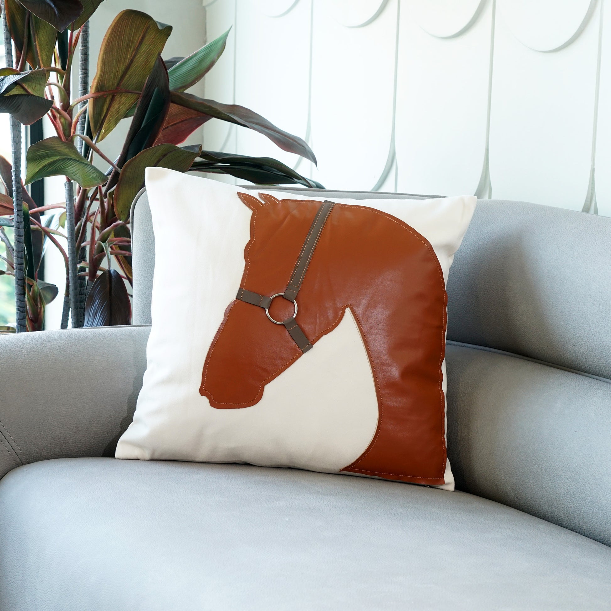 Cushion Cover A Bond with the Wild - Cushion Cover