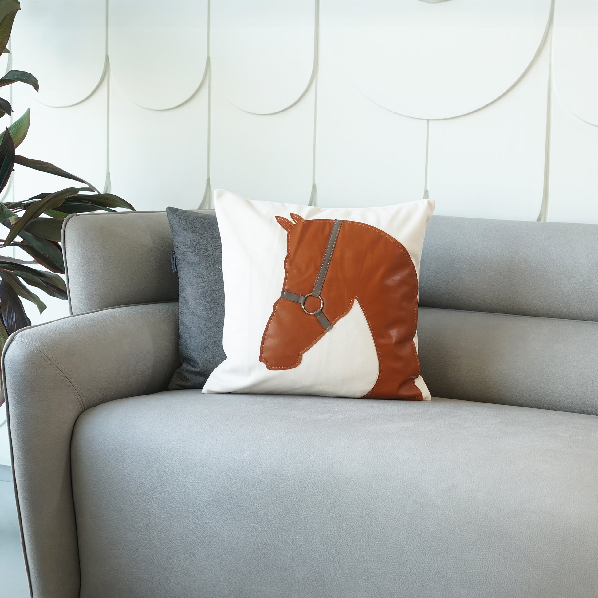 Cushion Cover A Bond with the Wild - Cushion Cover