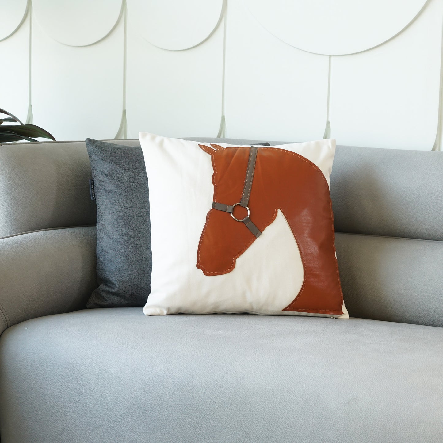 Cushion Cover A Bond with the Wild - Cushion Cover