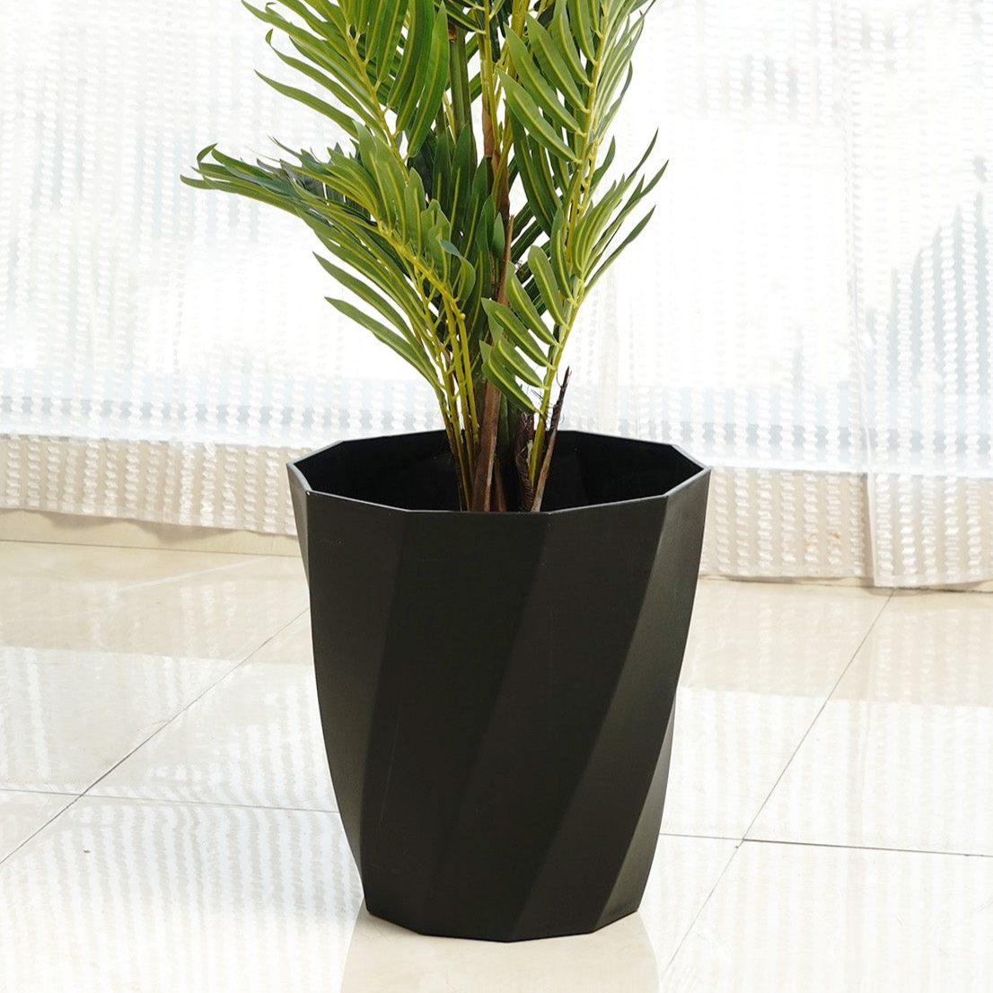 Pots Pot Noir - Black Plant Pot - 14" x 14"