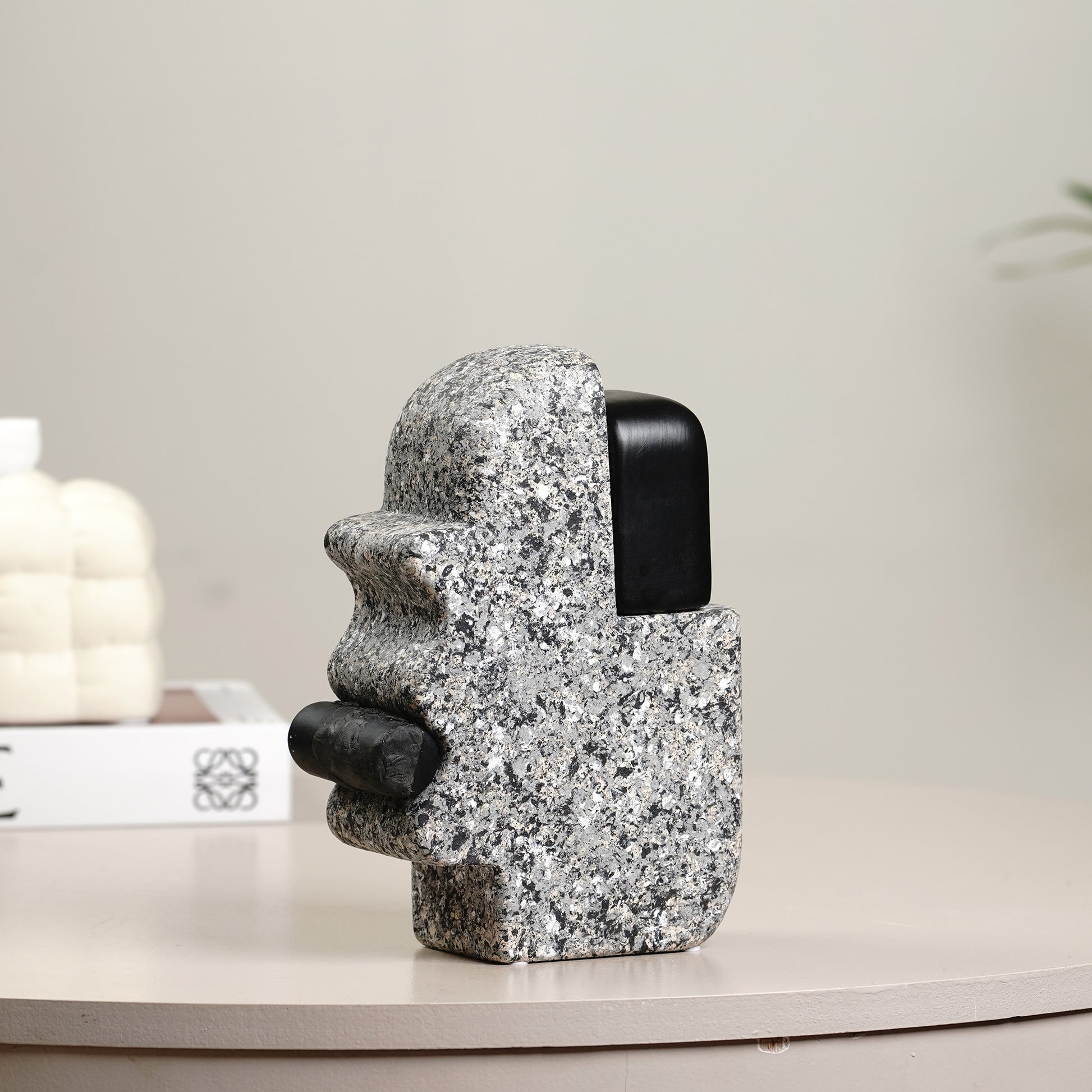 Showpiece Echo of Thought – Abstract Stone-finish Showpiece