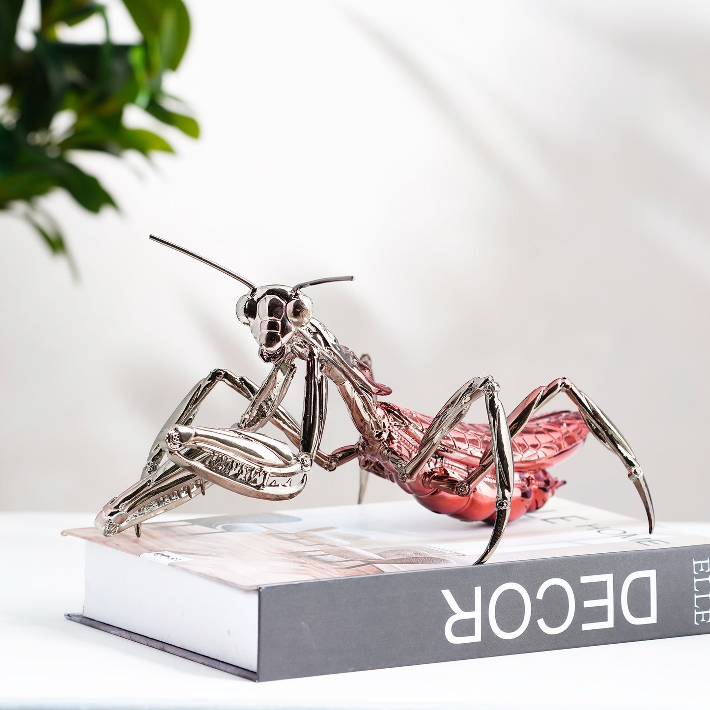 The Miraak - Metallic Praying Mantis Showpiece