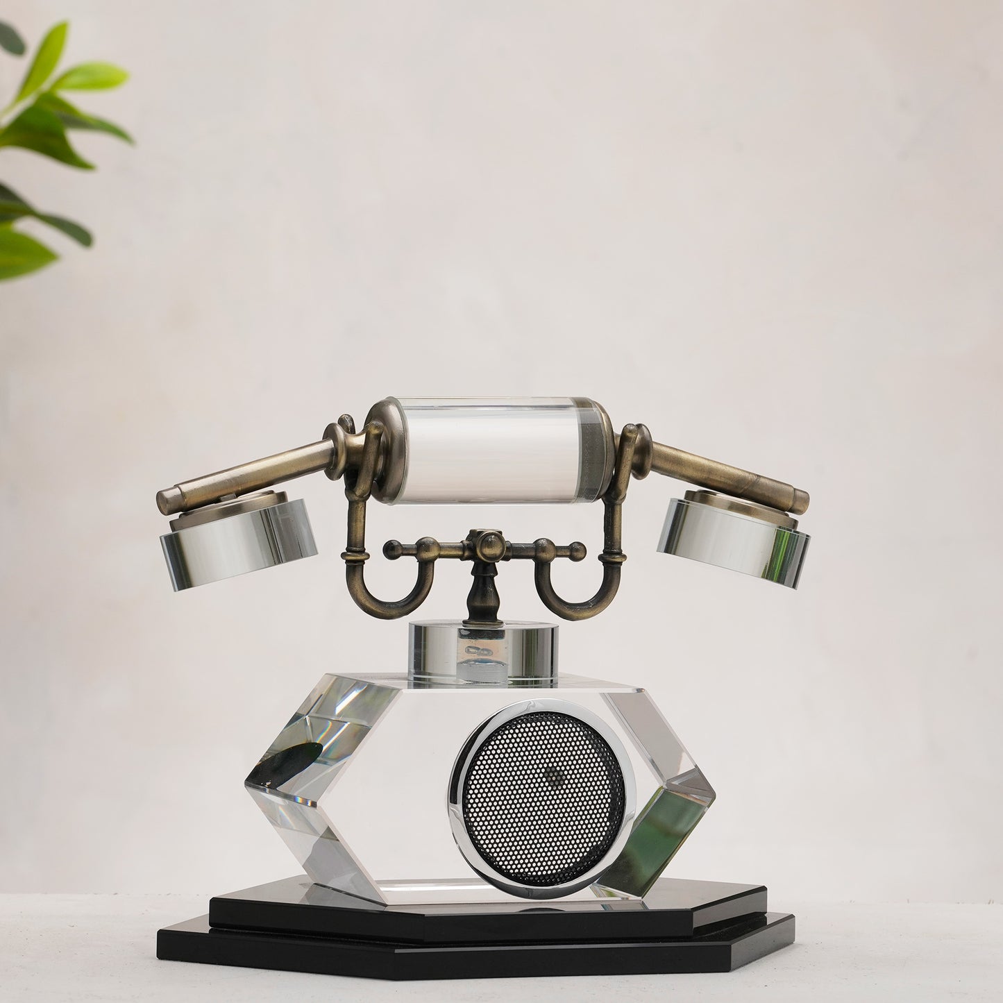 Redial - Crystal & Metal Vintage Style Phone Showpiece - Style 2