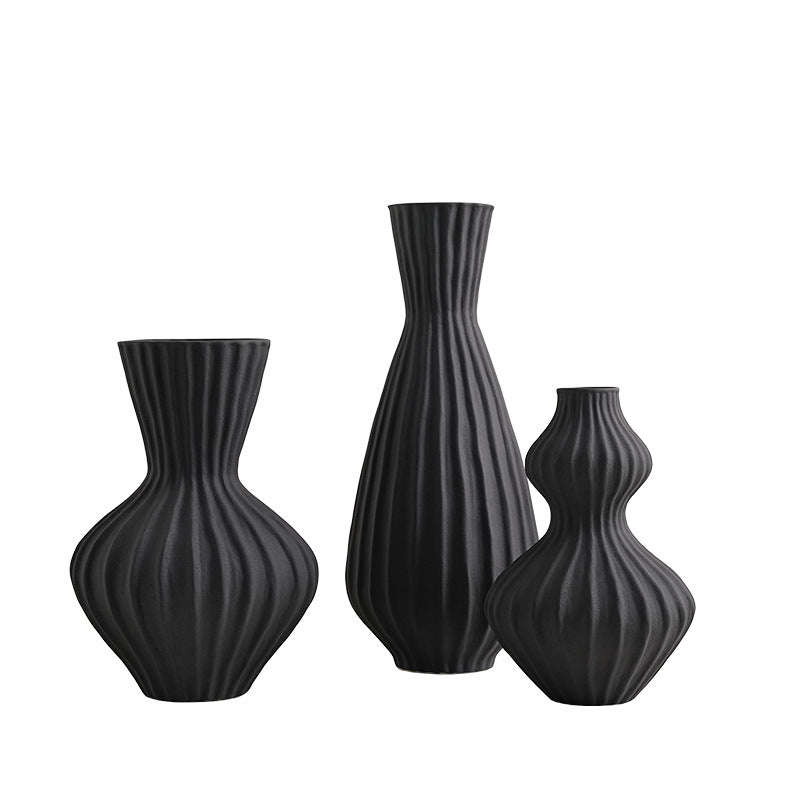 Blackridge table vase collection showing Large, Medium and Small forms