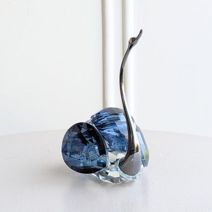 Soulmates faceted blue crystal swan showpiece detail