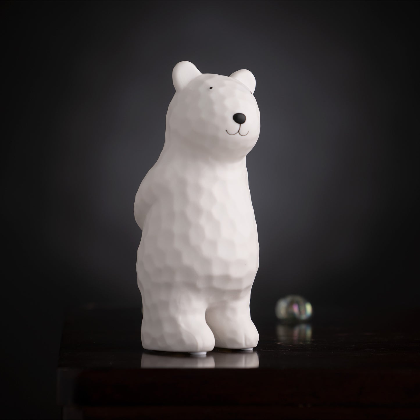 Showpiece Disconnect To Reconnect - Bear Table Showpiece