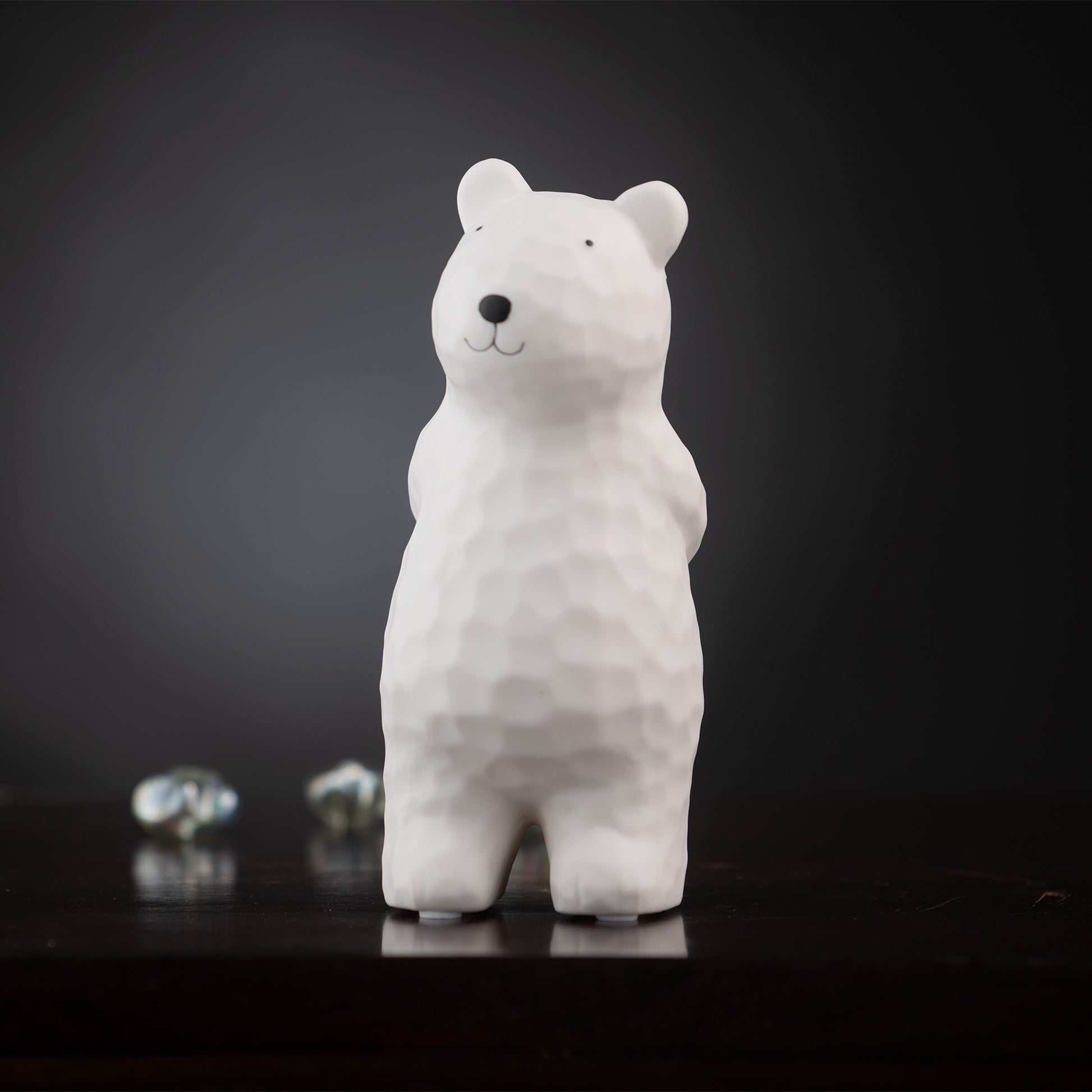 Showpiece Disconnect To Reconnect - Bear Table Showpiece