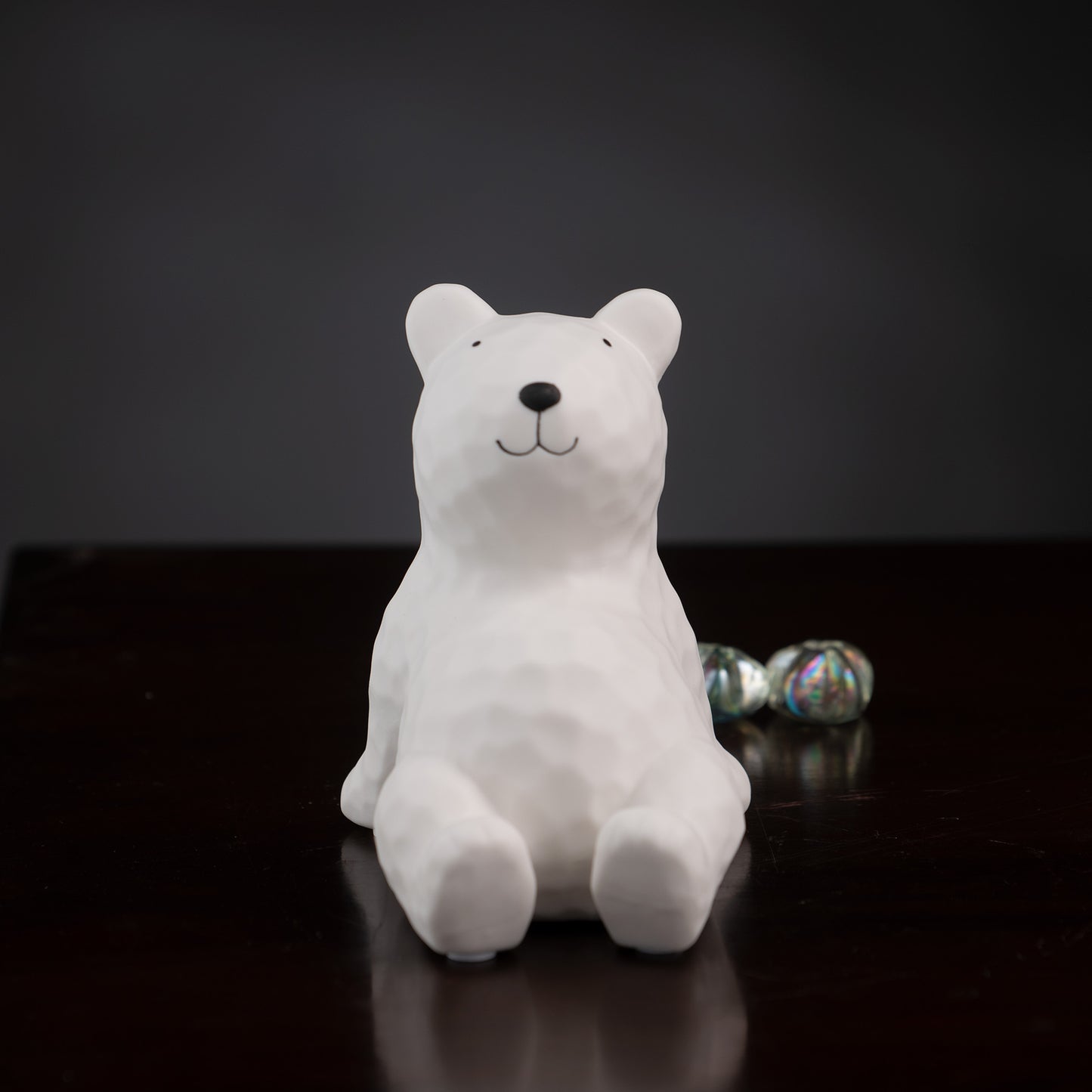 Showpiece Disconnect To Reconnect - Bear Table Showpiece