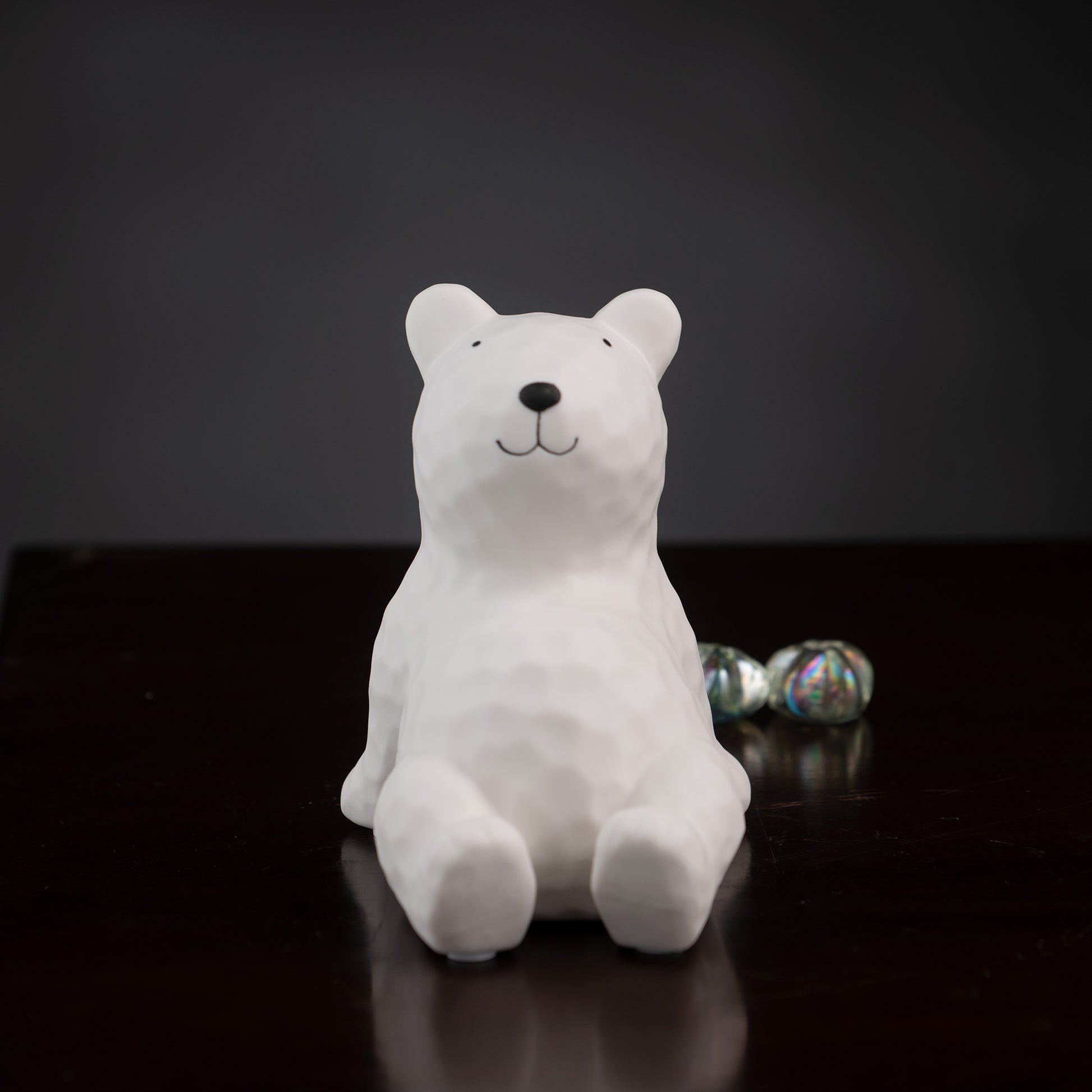 Showpiece Disconnect To Reconnect - Bear Table Showpiece