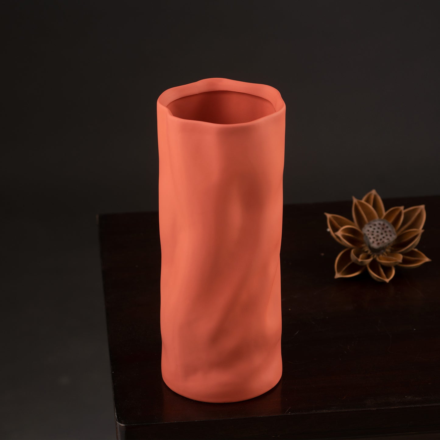 Table Vase The Bouquet Of Charm - Ceramic Table Vase
