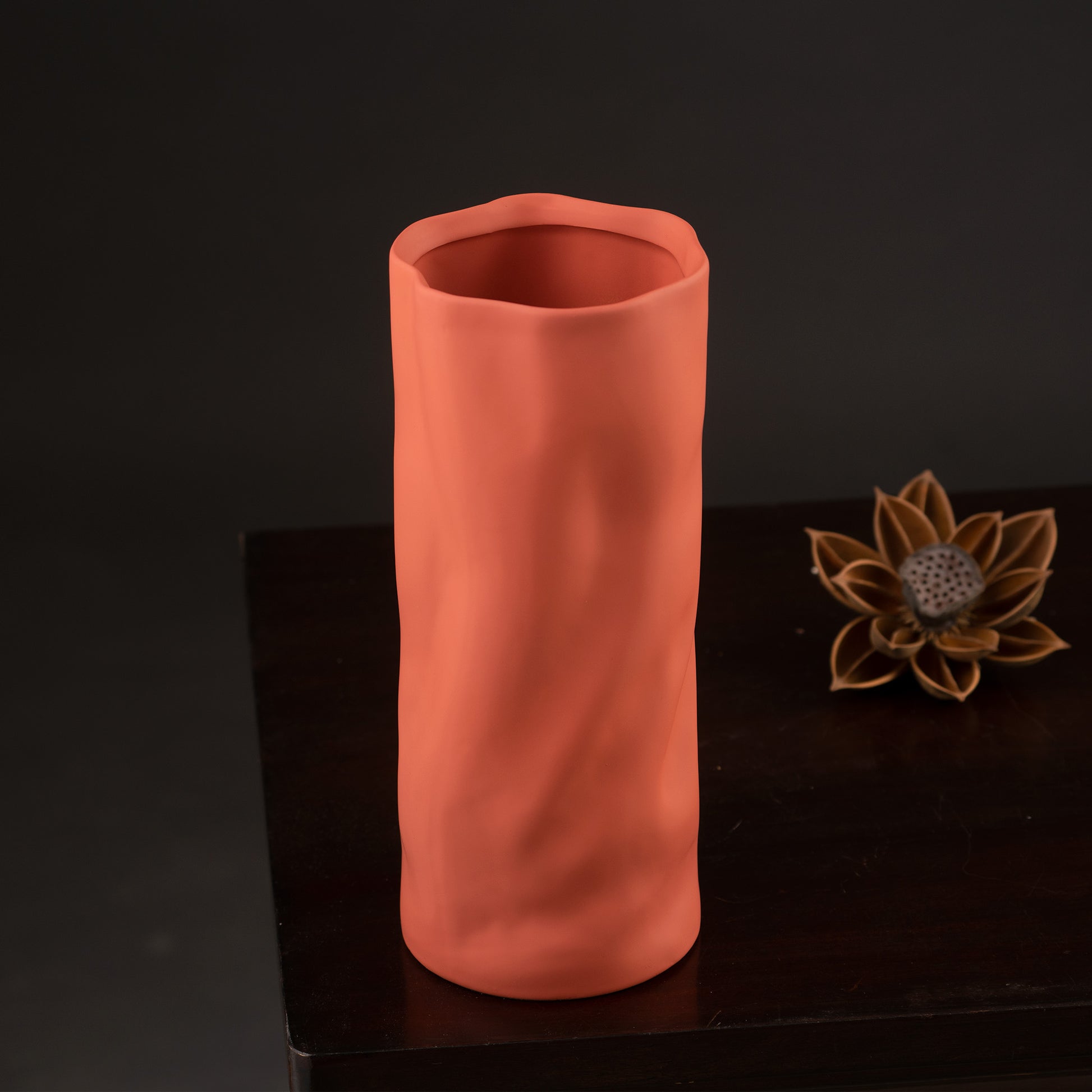 Table Vase The Bouquet Of Charm - Ceramic Table Vase