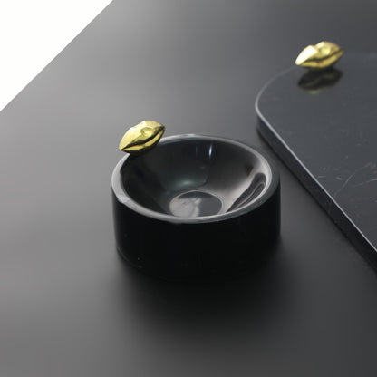 Platter The Charming Conversationalist - Marble Dip Bowl